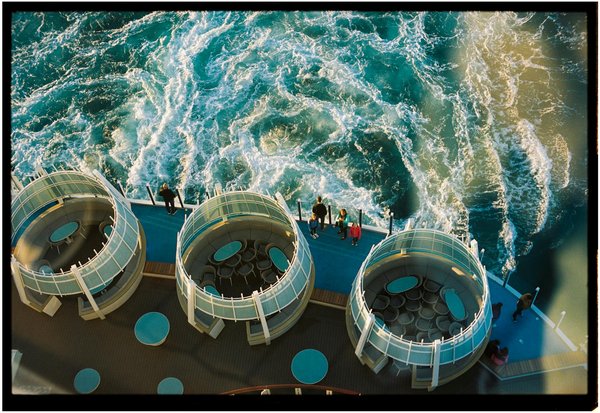 What Makes Camping in the UK a Perfect Family Bonding Experience?